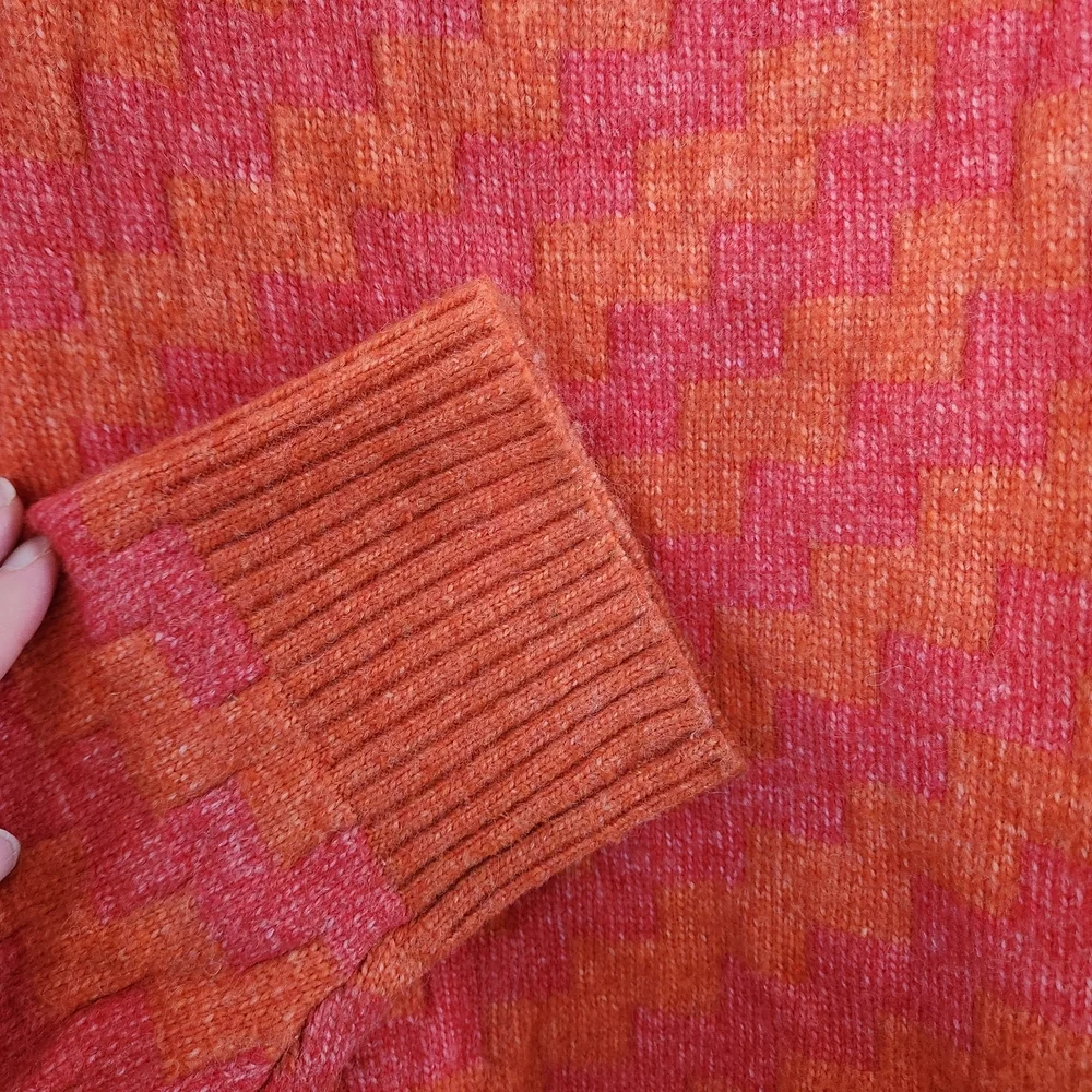 Gilli Orange Pink Zig Zag Cozy Sweater Size L Boho Colorful - Picture 5 of 6
